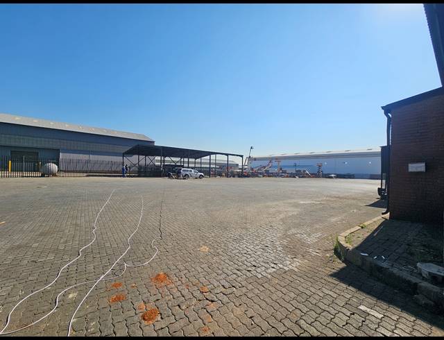 6,797M² WAREHOUSE TO LET IN TUNNEY